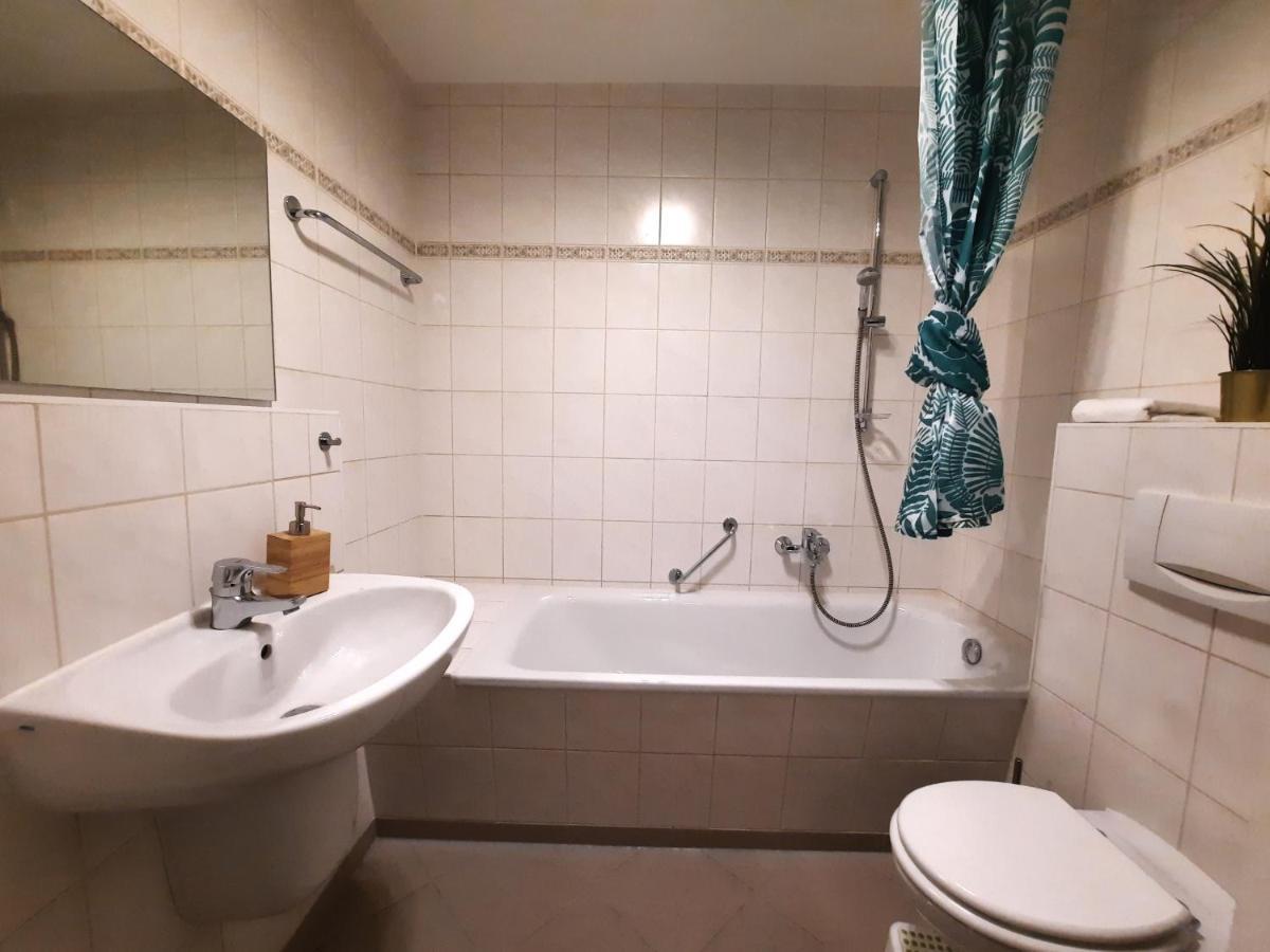 Ruhiges Hinterhof Apartment Im Herzen Der Neustadt Dresden Ngoại thất bức ảnh